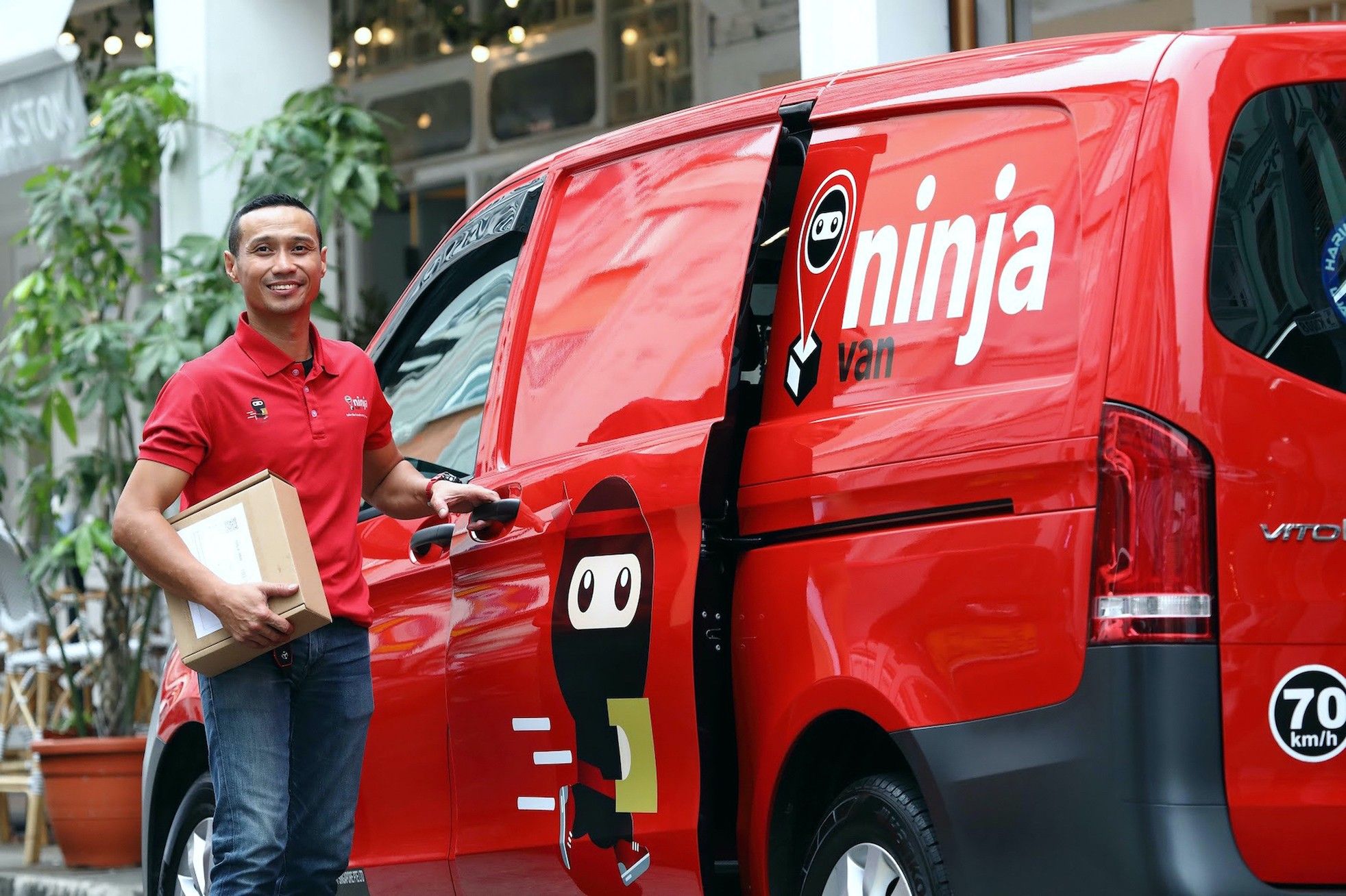 Ninja Van 1